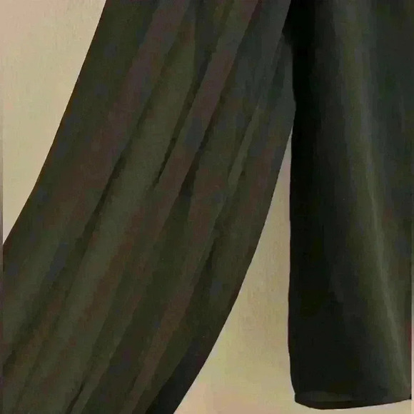 NWT Express Blouse with Lace and Sheer Detail - Picture 5 of 5